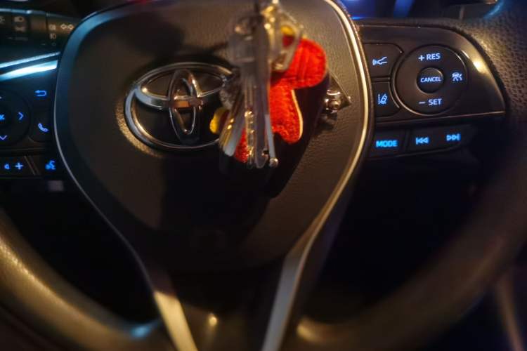 Used Toyota Corolla 2021 Dual-Motor 1.8L E-CVT Elite Edition Vehicle Key