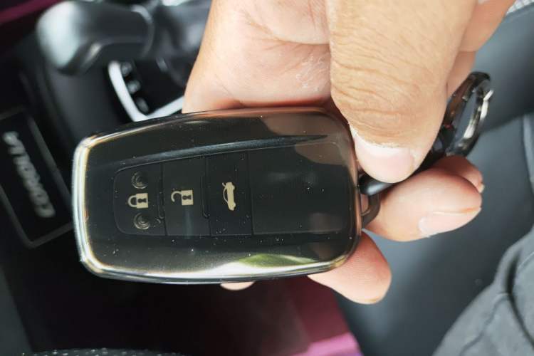 Used Toyota Corolla 2021 1.2T S-CVT Luxury Edition Vehicle Key