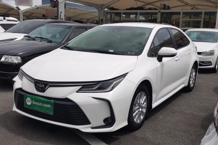 Used Toyota Corolla 2021 TNGA 1.5L CVT Pioneer Edition Guazi used car, China used car export, Used car for sale, Used cars, Cheapest cars for sale