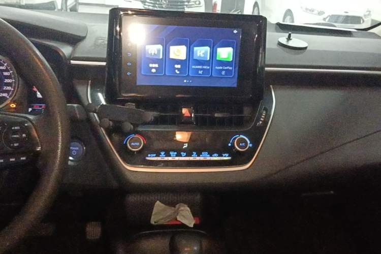 Used Toyota Corolla 2022 Dual-Motor 1.8L E-CVT Pioneer Edition Audio And AC Panel