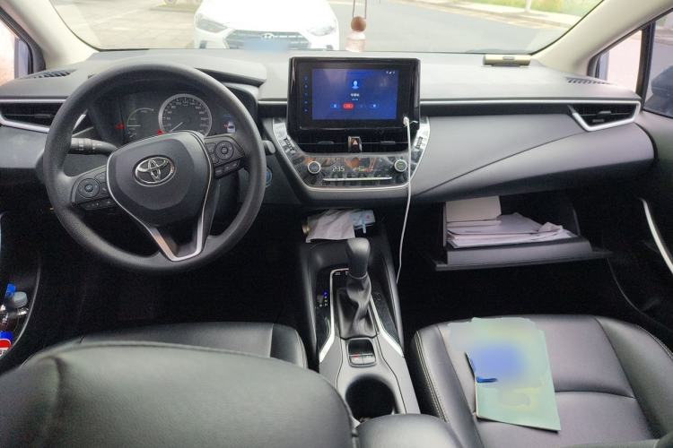 Used Toyota Corolla 2022 Dual-Motor 1.8L E-CVT Pioneer Edition Center Console