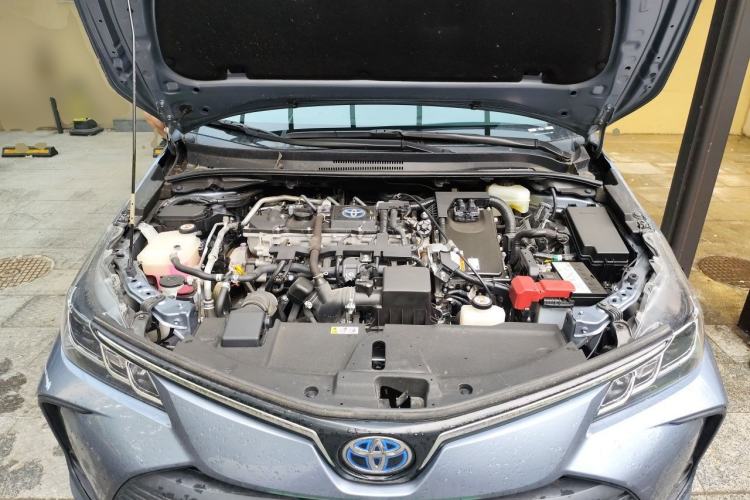 Used Toyota Corolla 2022 Dual-Motor 1.8L E-CVT Pioneer Edition Engine Bay
