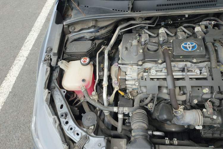 Used Toyota Corolla 2022 Dual-Motor 1.8L E-CVT Pioneer Edition Engine Bay Right