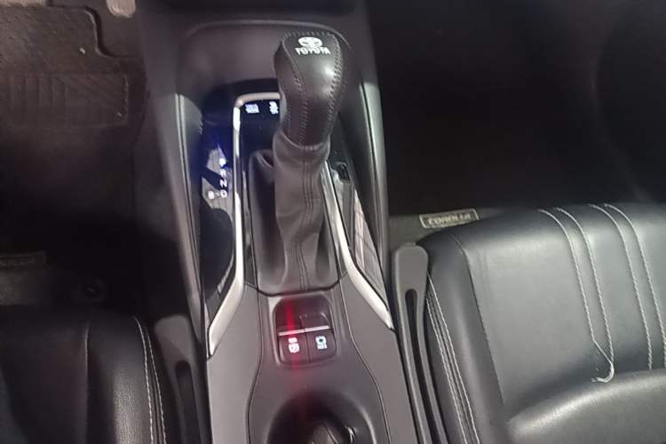 Used Toyota Corolla 2022 Dual-Motor 1.8L E-CVT Pioneer Edition Gear Lever