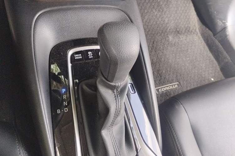 Used Toyota Corolla 2022 Dual-Motor 1.8L E-CVT Pioneer Edition Gear Lever