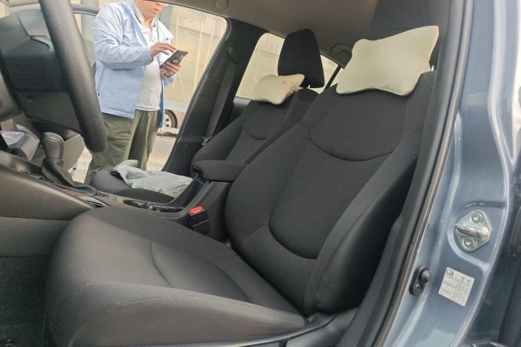 Used Toyota Corolla 2022 Dual-Motor 1.8L E-CVT Pioneer Edition Left Front Seat