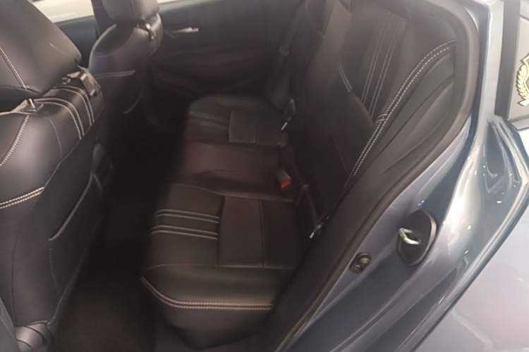 Used Toyota Corolla 2022 Dual-Motor 1.8L E-CVT Pioneer Edition Left Rear Seat