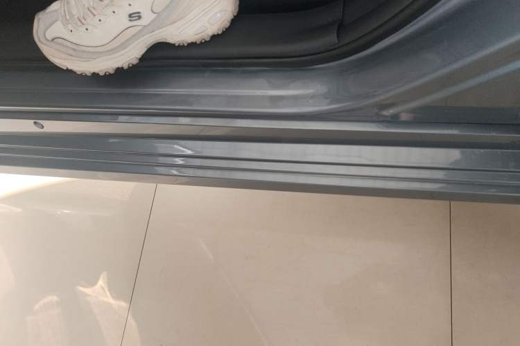 Used Toyota Corolla 2022 Dual-Motor 1.8L E-CVT Pioneer Edition Left Side Sill