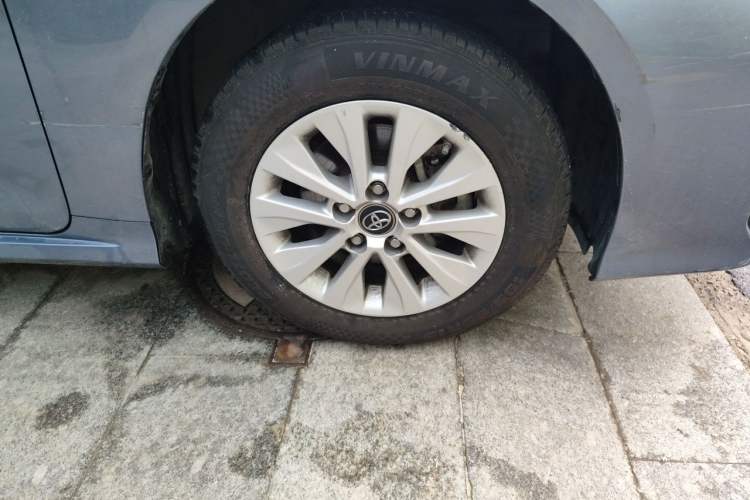 Used Toyota Corolla 2022 Dual-Motor 1.8L E-CVT Pioneer Edition Right Front Wheel Hub