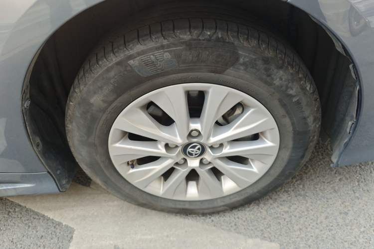 Used Toyota Corolla 2022 Dual-Motor 1.8L E-CVT Pioneer Edition Right Front Wheel Hub