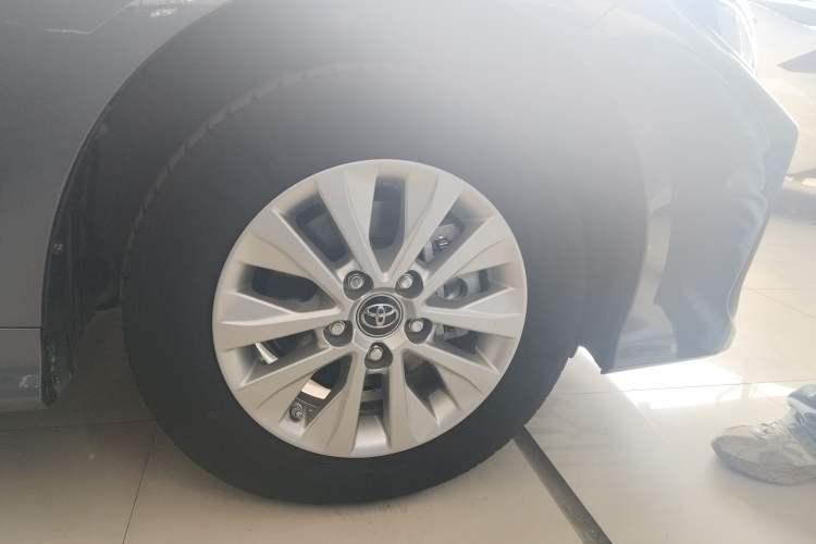 Used Toyota Corolla 2022 Dual-Motor 1.8L E-CVT Pioneer Edition Right Rear Wheel Hub