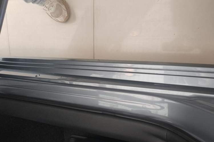 Used Toyota Corolla 2022 Dual-Motor 1.8L E-CVT Pioneer Edition Right Side Sill