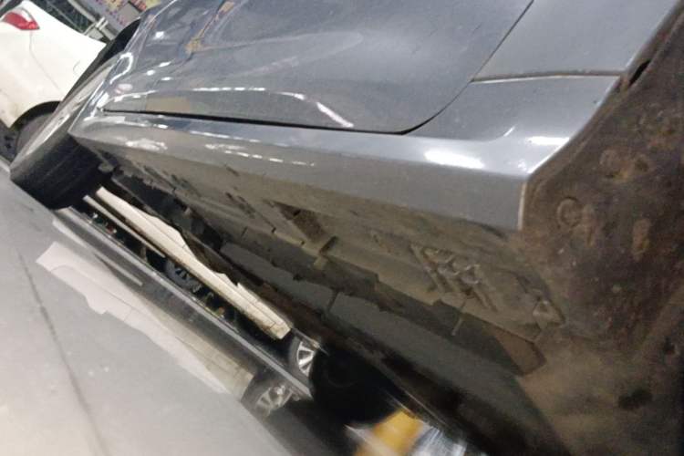 Used Toyota Corolla 2022 Dual-Motor 1.8L E-CVT Pioneer Edition Right Side Sill