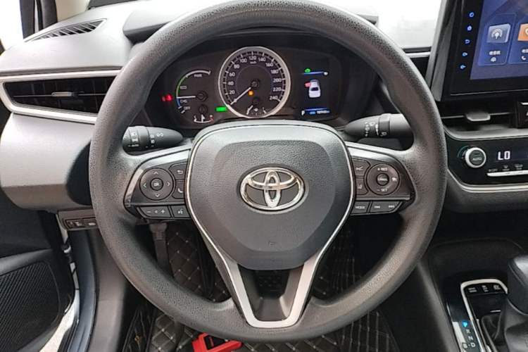 Used Toyota Corolla 2022 Dual-Motor 1.8L E-CVT Pioneer Edition Steering Wheel