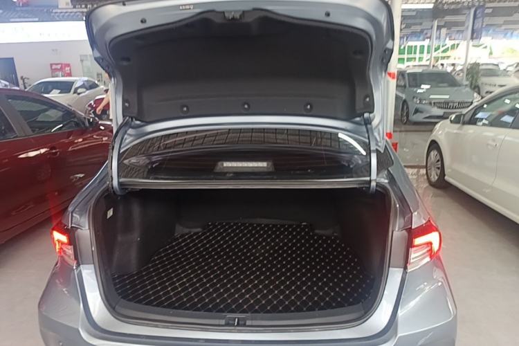 Used Toyota Corolla 2022 Dual-Motor 1.8L E-CVT Pioneer Edition Trunk