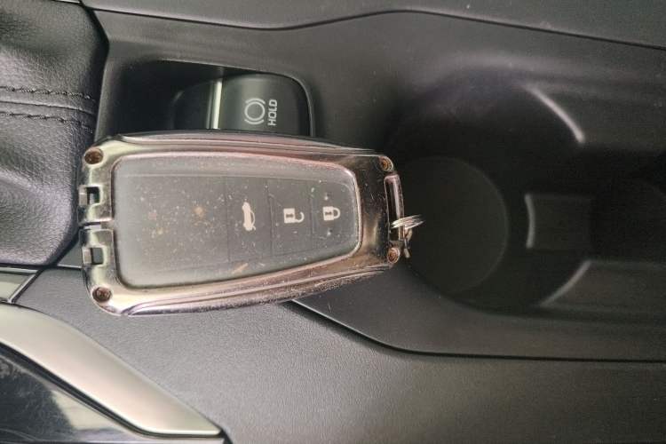 Used Toyota Corolla 2022 Dual-Motor 1.8L E-CVT Pioneer Edition Vehicle Key