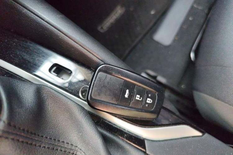 Used Toyota Corolla 2022 Dual-Motor 1.8L E-CVT Pioneer Edition Vehicle Key