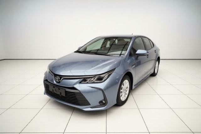 Ojetý Toyota Corolla 2022 Dual-Motor 1.8L E-CVT Pioneer Edition