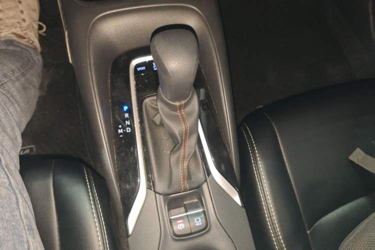 Used Toyota Corolla 2022 1.2T S-CVT Pioneer PLUS Edition Gear Lever