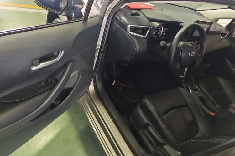 Used Toyota Corolla 2022 1.2T S-CVT Pioneer PLUS Edition Interior 3