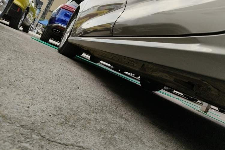 Used Toyota Corolla 2022 1.2T S-CVT Pioneer PLUS Edition Left Side Sill