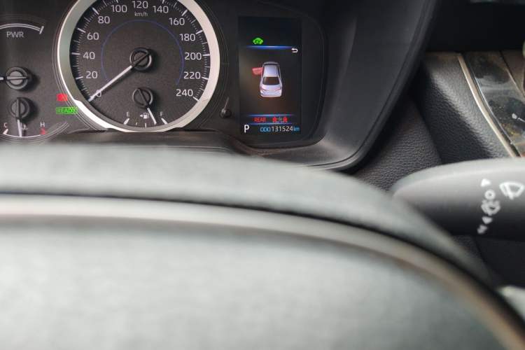 Used Toyota Corolla 2022 Dual-Motor 1.8L E-CVT Pioneer Edition Odometer Close Up