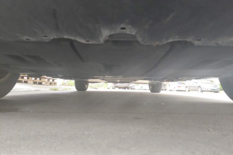 Used Toyota Corolla 2022 Dual-Motor 1.8L E-CVT Pioneer Edition Chassis Front