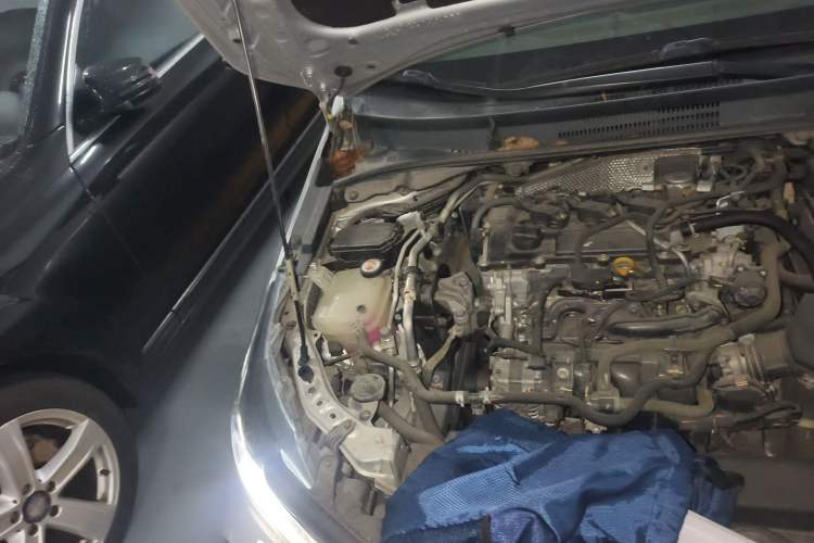 Used Toyota Corolla 2022 TNGA 1.5L CVT Pioneer Edition Engine Bay Right