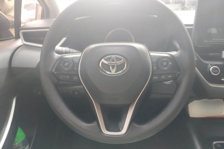 Used Toyota Corolla 2022 Dual-Motor 1.8L E-CVT Pioneer Edition Steering Wheel