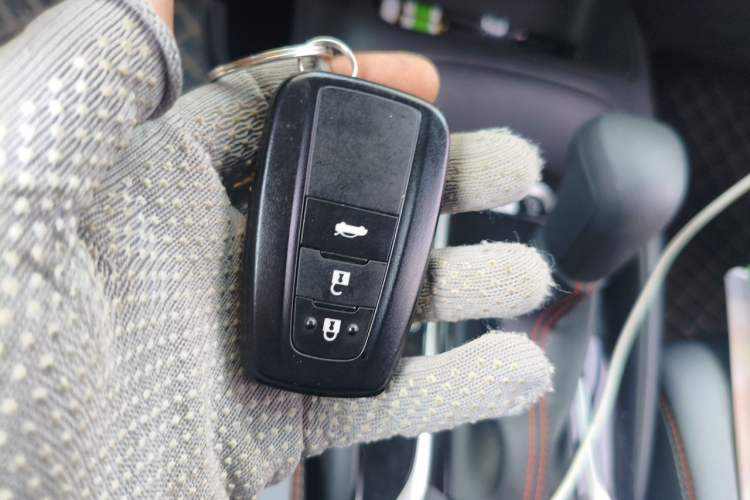 Used Toyota Corolla 2022 1.2T S-CVT Pioneer PLUS Edition Vehicle Key