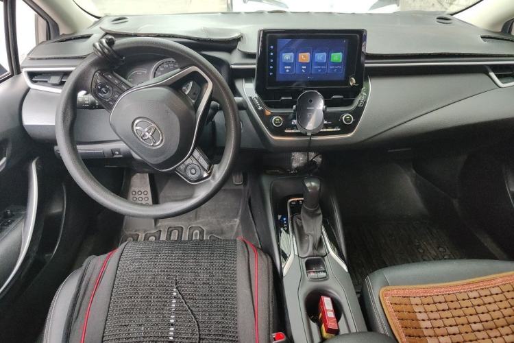 Used Toyota Corolla 2022 Dual-Motor 1.8L E-CVT Pioneer Edition Center Console