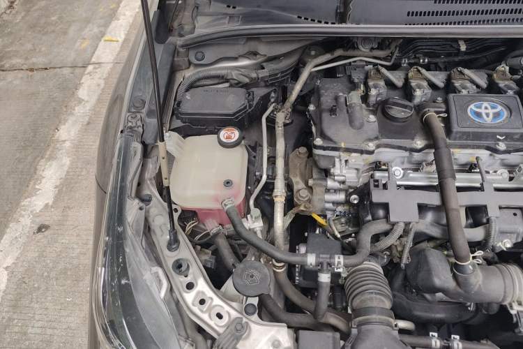 Used Toyota Corolla 2022 Dual-Motor 1.8L E-CVT Pioneer Edition Engine Bay Right