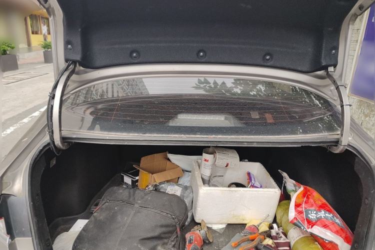 Used Toyota Corolla 2022 Dual-Motor 1.8L E-CVT Pioneer Edition Trunk