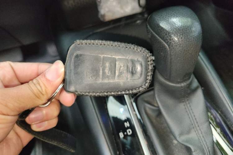 Used Toyota Corolla 2022 Dual-Motor 1.8L E-CVT Pioneer Edition Vehicle Key