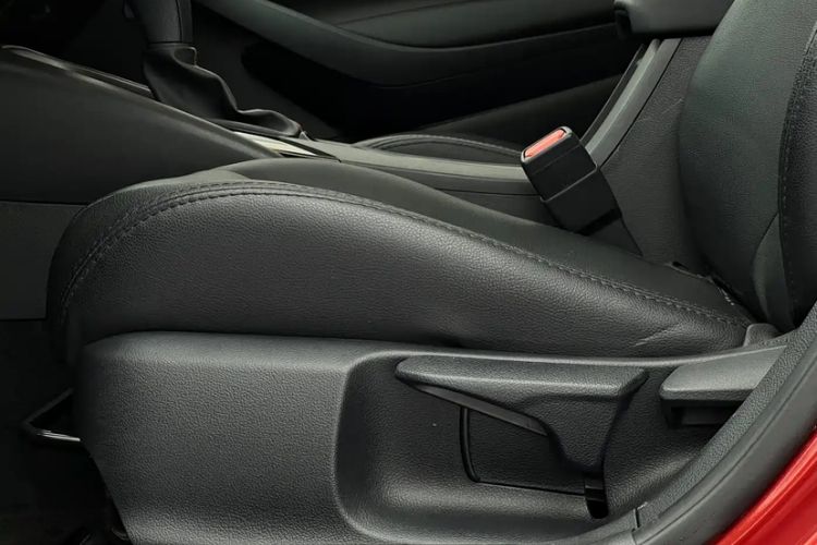 Used Toyota Corolla 2022 1.2T S-CVT Pioneer PLUS Edition Headliner