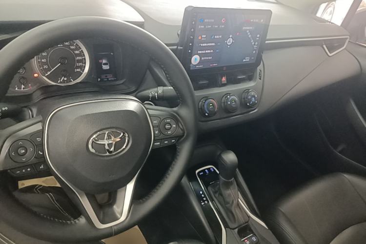 Used Toyota Corolla 2022 1.2T S-CVT Pioneer PLUS Edition Center Console
