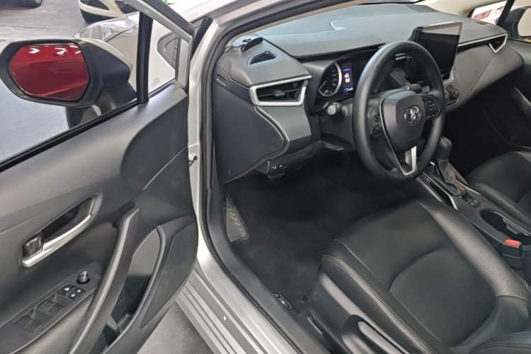 Used Toyota Corolla 2022 1.2T S-CVT Pioneer PLUS Edition Driver Seat