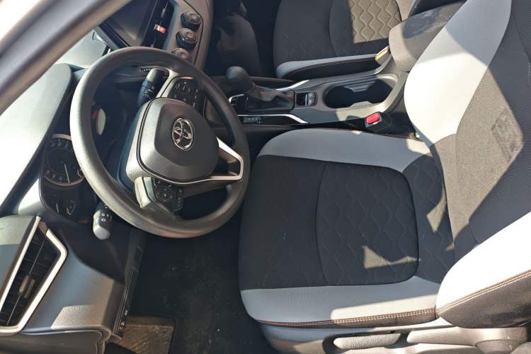 Used Toyota Corolla 2022 1.2T S-CVT Pioneer PLUS Edition Driver Seat