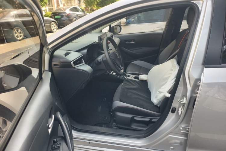 Used Toyota Corolla 2022 1.2T S-CVT Pioneer PLUS Edition Driver Seat