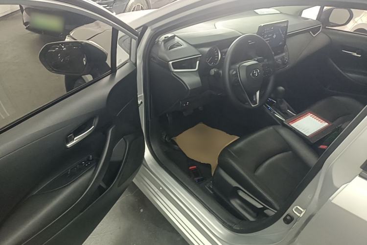 Used Toyota Corolla 2022 1.2T S-CVT Pioneer PLUS Edition Driver Seat