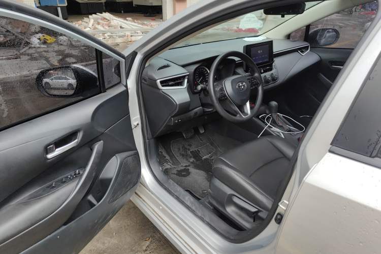 Used Toyota Corolla 2022 1.2T S-CVT Pioneer PLUS Edition Driver Seat