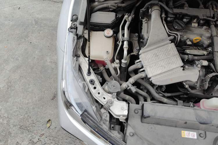 Used Toyota Corolla 2022 1.2T S-CVT Pioneer PLUS Edition Engine Bay Right
