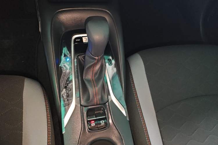 Used Toyota Corolla 2022 1.2T S-CVT Pioneer PLUS Edition Gear Lever