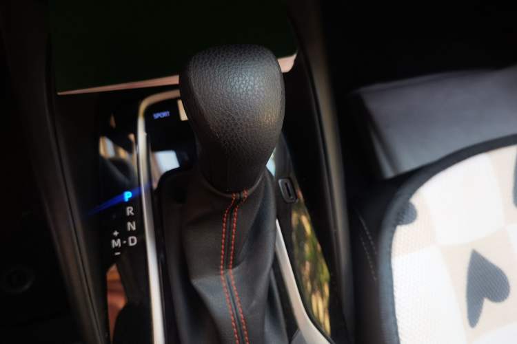 Used Toyota Corolla 2022 1.2T S-CVT Pioneer PLUS Edition Gear Lever