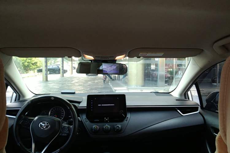 Used Toyota Corolla 2022 1.2T S-CVT Pioneer PLUS Edition Headliner