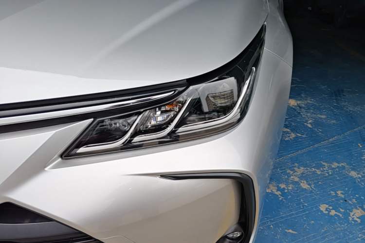 Used Toyota Corolla 2022 1.2T S-CVT Pioneer PLUS Edition Left Front Headlight