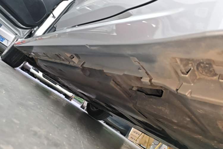 Used Toyota Corolla 2022 1.2T S-CVT Pioneer PLUS Edition Left Side Sill
