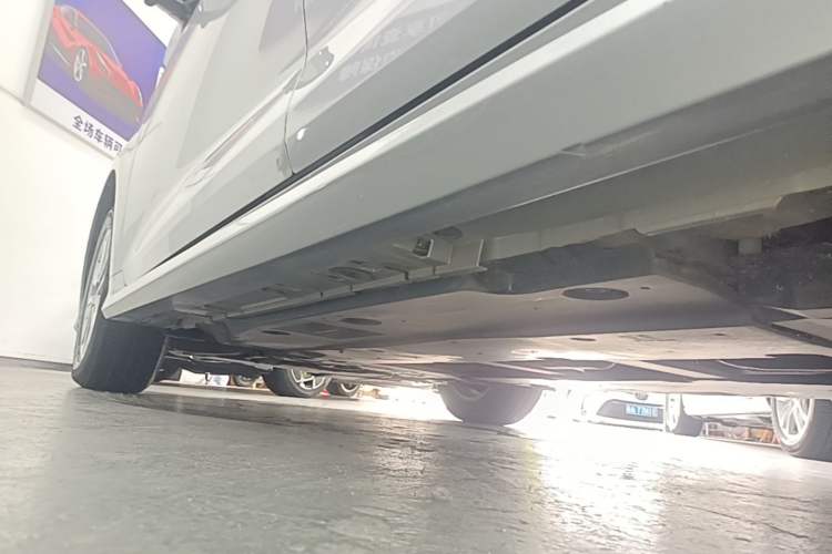 Used Toyota Corolla 2022 1.2T S-CVT Pioneer PLUS Edition Left Side Sill