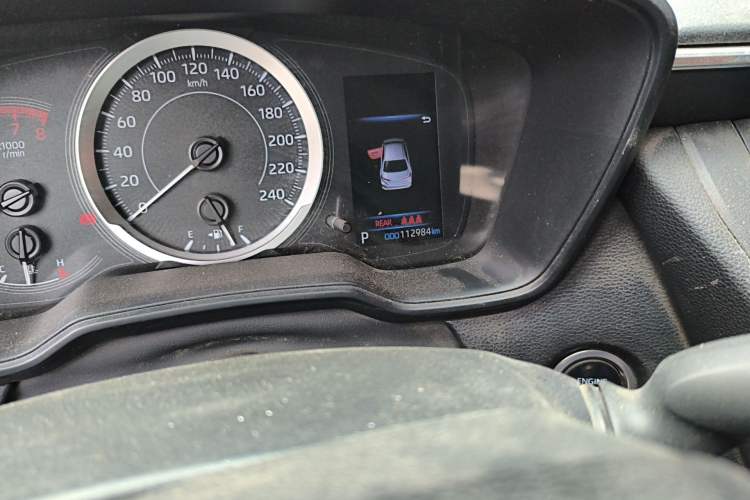 Used Toyota Corolla 2022 1.2T S-CVT Pioneer PLUS Edition Odometer Close Up