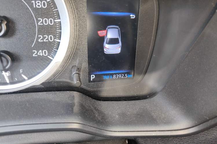 Used Toyota Corolla 2022 1.2T S-CVT Pioneer PLUS Edition Odometer Close Up